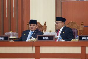 Pj Gubernur  Andap Budhi : Rajut Kembali Persatuan Diantara Kita, Hadiri Rapur DPRD Sultra