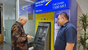 Abdul Latif Dirut Bank Sultra Bank Sultra  Berkomitmen untuk Memberikan Layanan Terbaik Bagi Masyarakat, Termasuk Bagi Pemerintah Provinsi Sulawesi Tenggara. ATM Bank Sultra Mulai Beroperasi di Mess Pemprov Sultra Jakarta