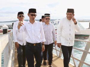 Bahas Pengembangan Daerah, Wakil Gubernur Sulawesi Tenggara Safari Ramadan di Wakatobi