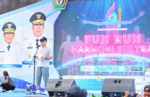 Gubernur Andi Sumangerukka : Pentingnya Hidup Sehat Sebagai Bentuk Investasi Masa Depan.  Sehat Itu Adalah Investasi. Kalau Kita Sehat, Kita Bisa Menikmati Hidup. Tapi Kalau Kita Tidak Sehat, Semua Itu Bisa Habis