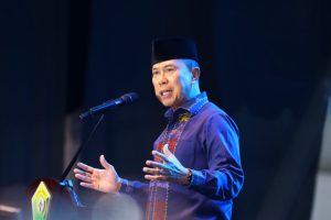 Gubernur Sultra Resmi Membuka HUT ke-61 Provinsi Sulawesi Tenggara di Kolaka, Mayjen TNI (Purn) Andi Sumangerukka : Optimismenya Terhadap Masa Depan Sultra, Terutama Melalui Potensi Sumber Daya Alam, Budaya Lokal, serta Semangat Masyarakat