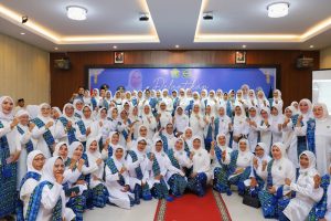 Ketua PW BKMT Provinsi Sultra Periode 2025–2030 Resmi Dilantik, Dorong Penguatan Peran Majelis Taklim dalam Masyarakat