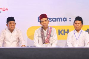 Wagub Sultra Hadiri Tabligh Akbar Peringatan Hardiknas Bersama Ustadz Abdul Somad di Pesantren Ummusshabri Kendari