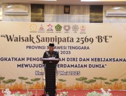 Gubernur Sultra Diwakili Karo Kesra Hadiri Perayaan Waisak Sannipata 2569 BE Tingkat Provinsi