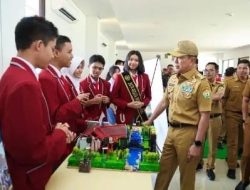12 Siswa Sultra Belajar di SMA Unggulan  Garuda.  Kita Harus Bersyukur dan Berterima Kasih Kepada Bapak Presiden. Sultra Menjadi Salah Satu Dari Empat Provinsi yang Memiliki SMA Unggul Garuda